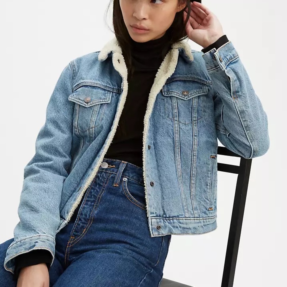 Levi’s sherpa trucker jacket